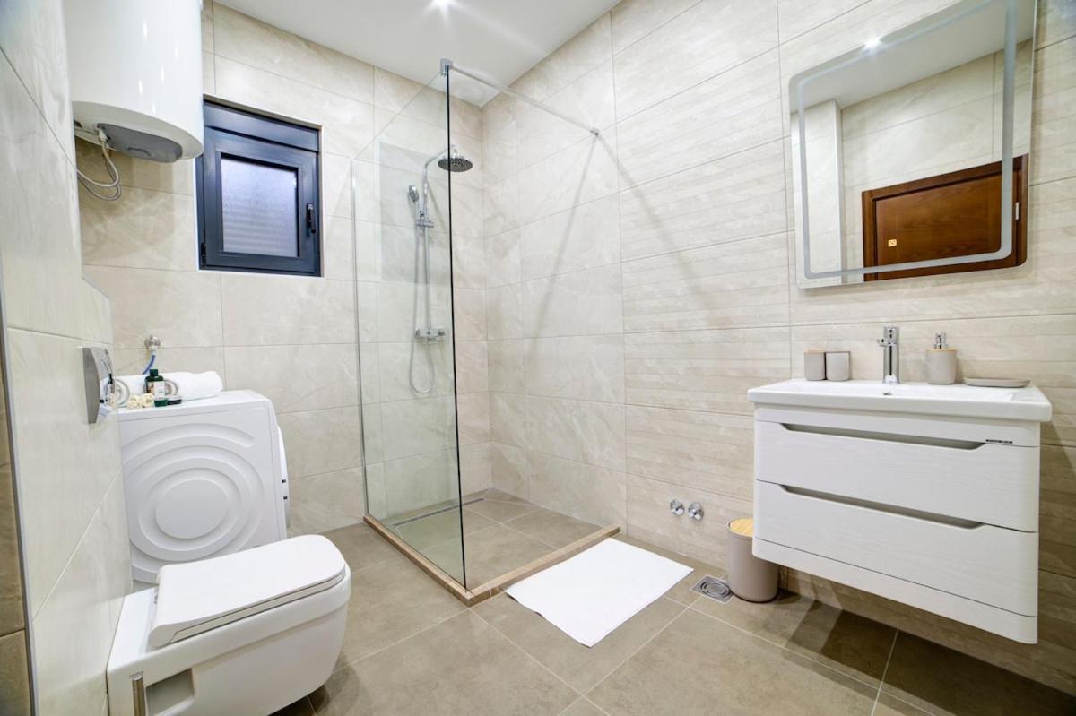 Villa Jelena With Private Pool - Lapcici Будва Екстер'єр фото