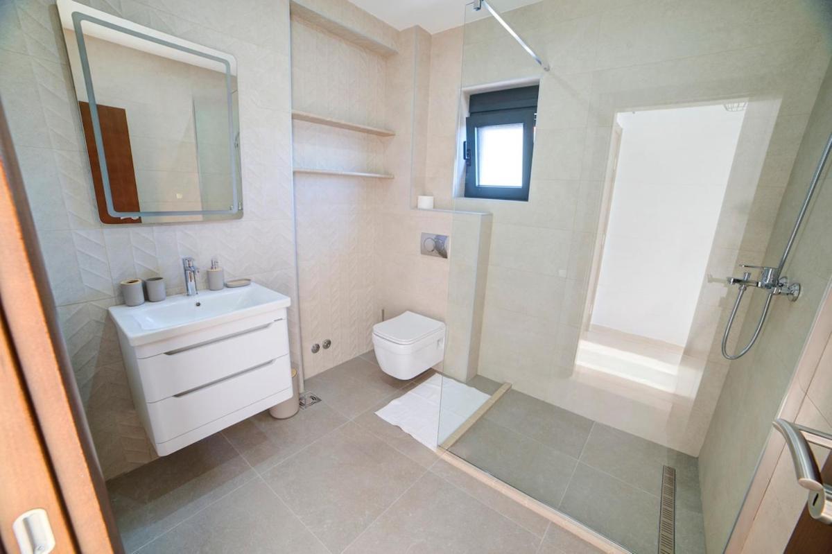 Villa Jelena With Private Pool - Lapcici Будва Екстер'єр фото
