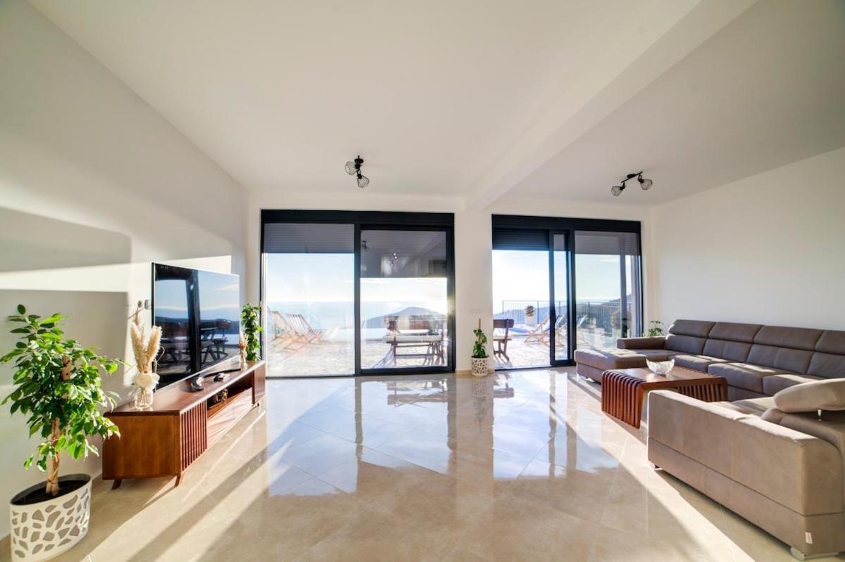 Villa Jelena With Private Pool - Lapcici Будва Екстер'єр фото