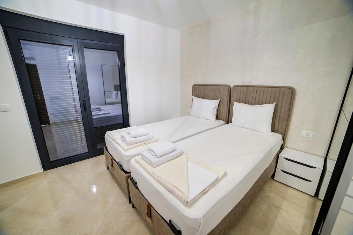 Villa Jelena With Private Pool - Lapcici Будва Екстер'єр фото